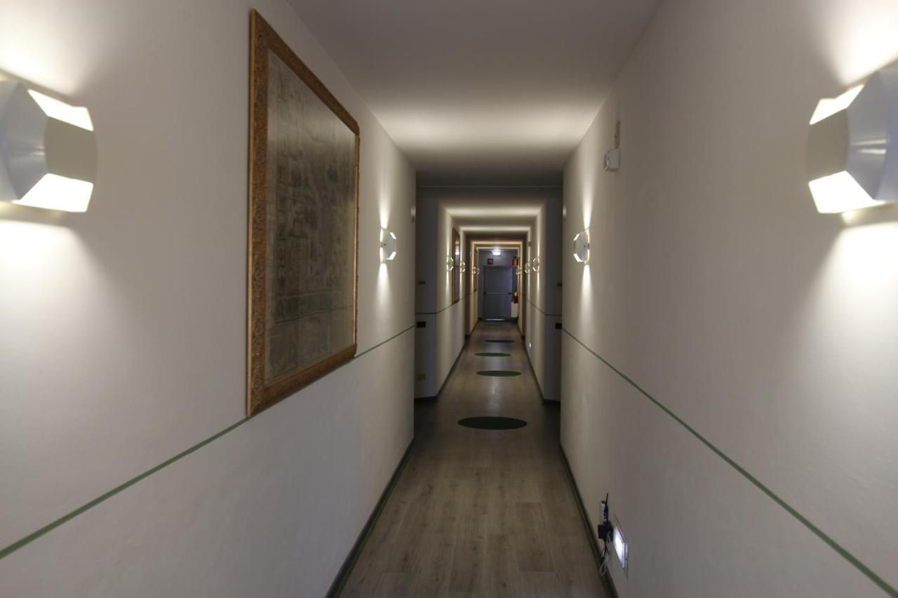 Green Hotel Poviglio  Экстерьер фото