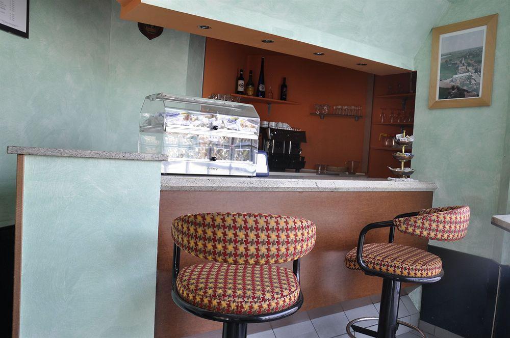 Green Hotel Poviglio  Экстерьер фото