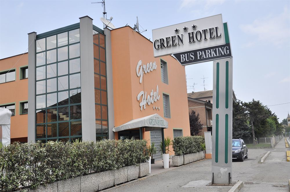 Green Hotel Poviglio  Экстерьер фото