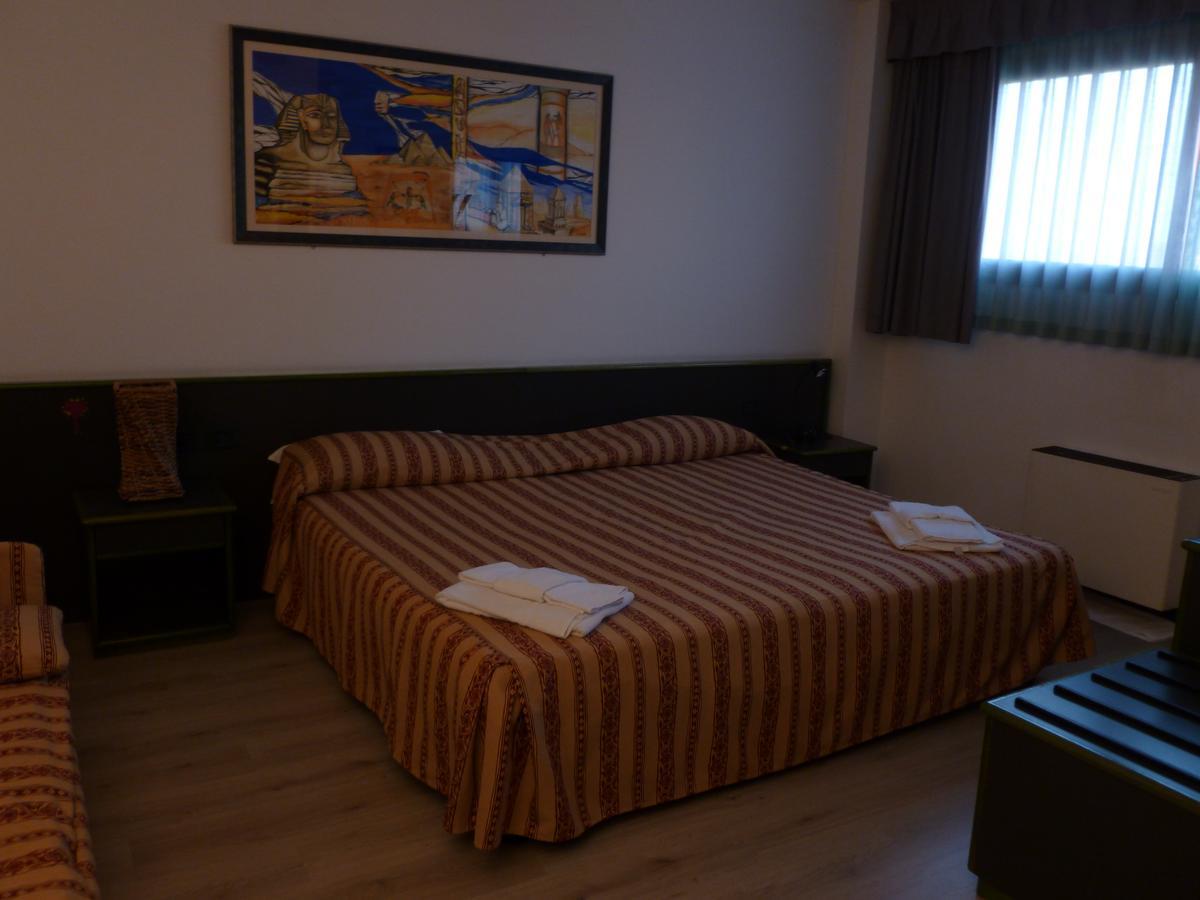 Green Hotel Poviglio  Экстерьер фото
