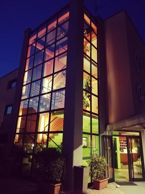 Green Hotel Poviglio  Экстерьер фото