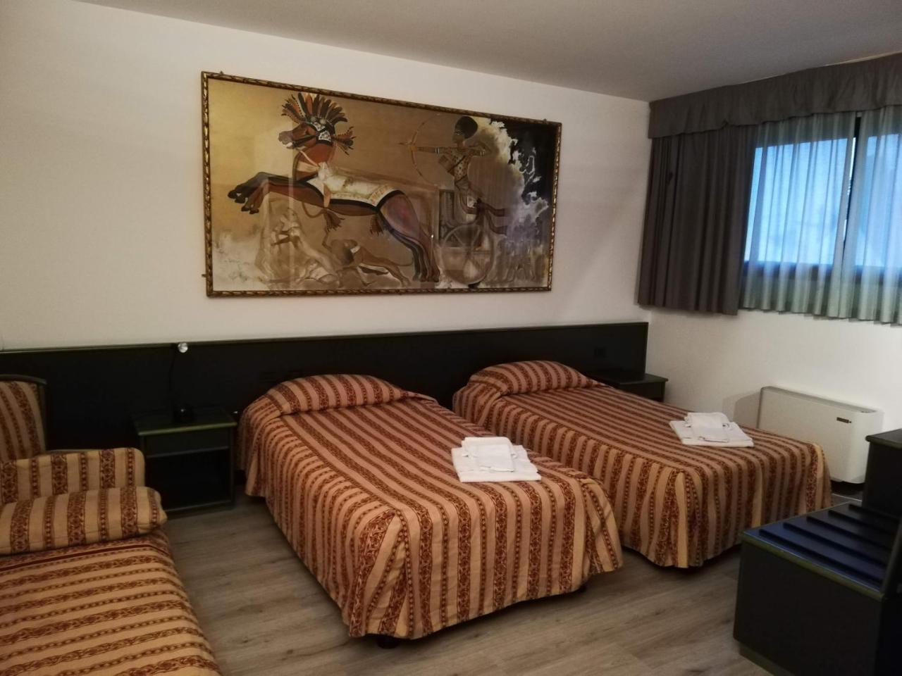 Green Hotel Poviglio  Экстерьер фото