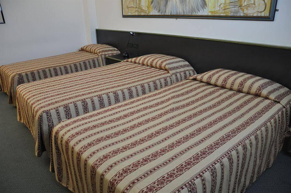 Green Hotel Poviglio  Экстерьер фото